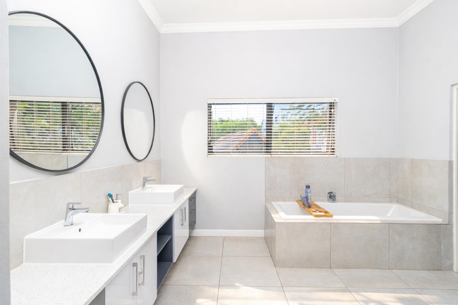 4 Bedroom Property for Sale in Leloko North West